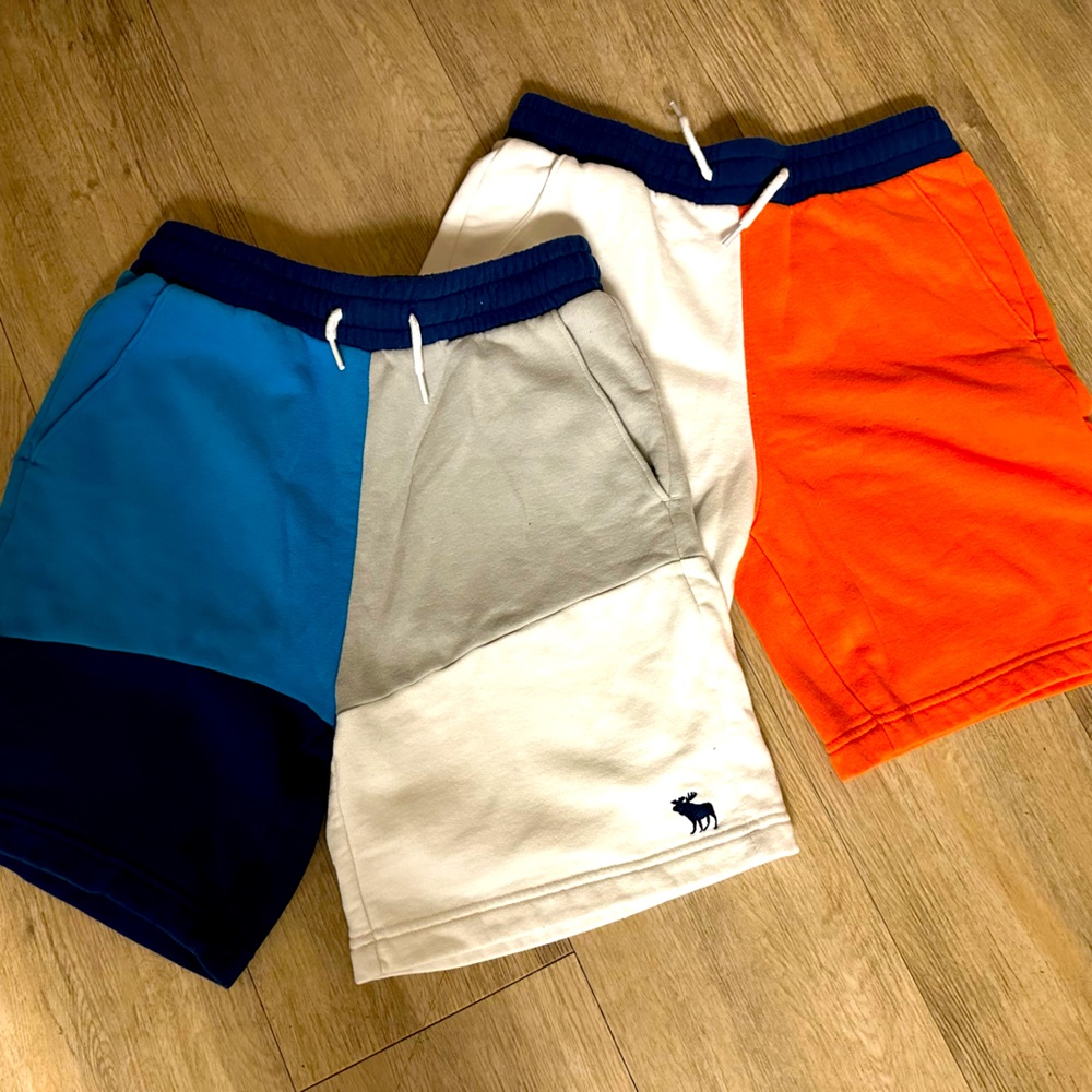 SOLD Abercrombie Shorts Bundle 15/16